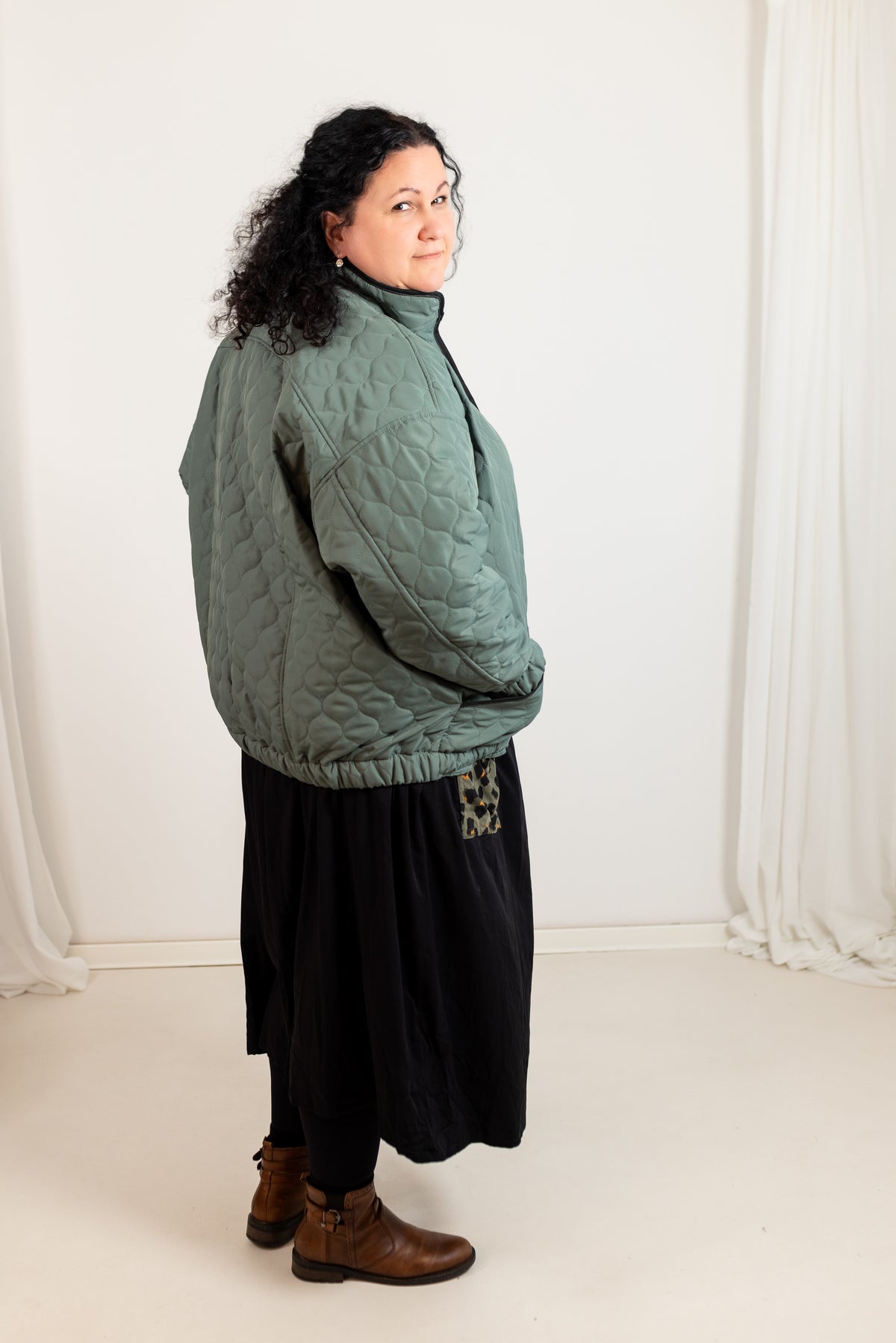 Bomber-Jacke aus Steppstoff „YLVA“ - Milli Wonka