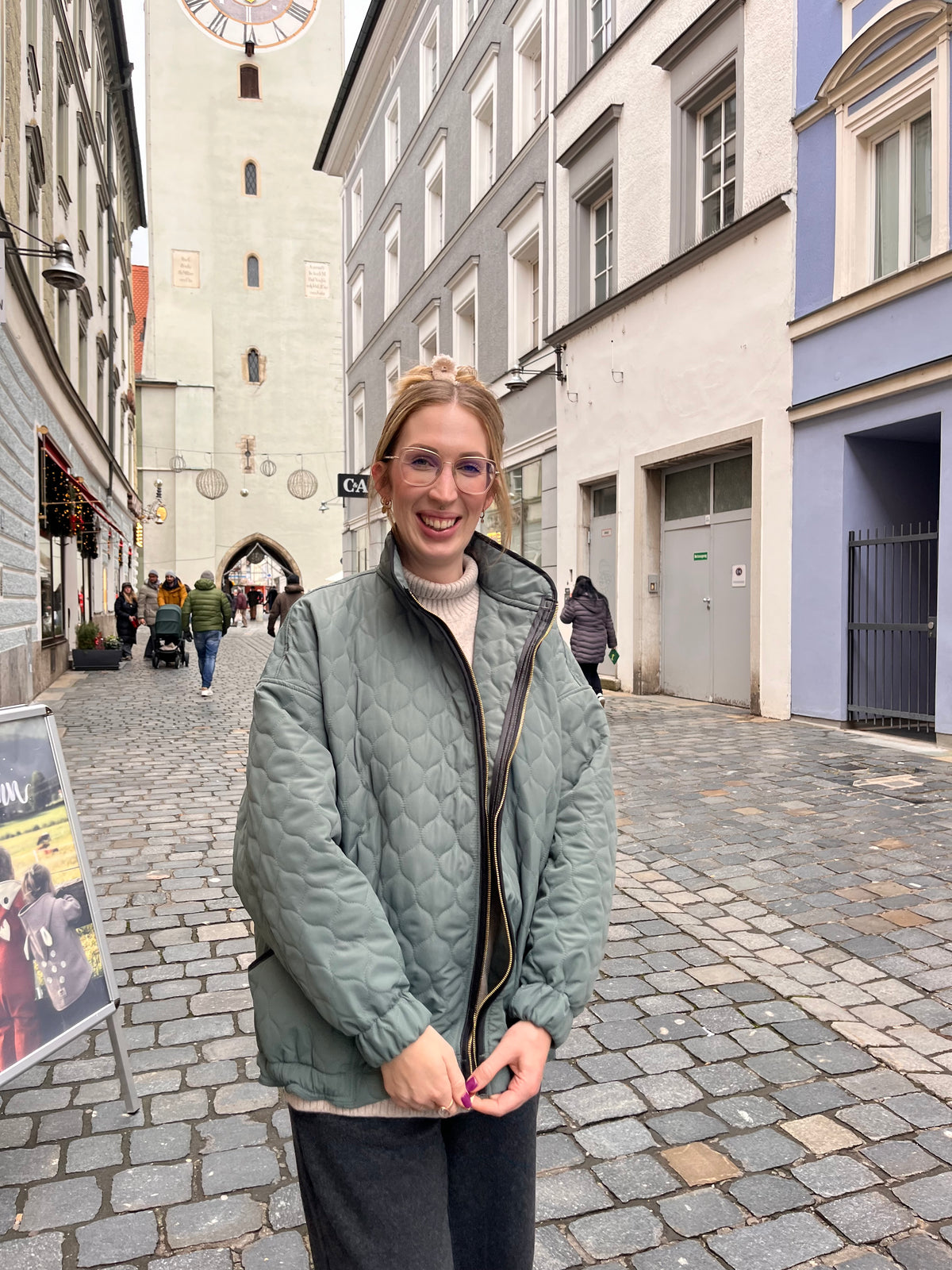 Bomber-Jacke aus Steppstoff „YLVA“ - Milli Wonka