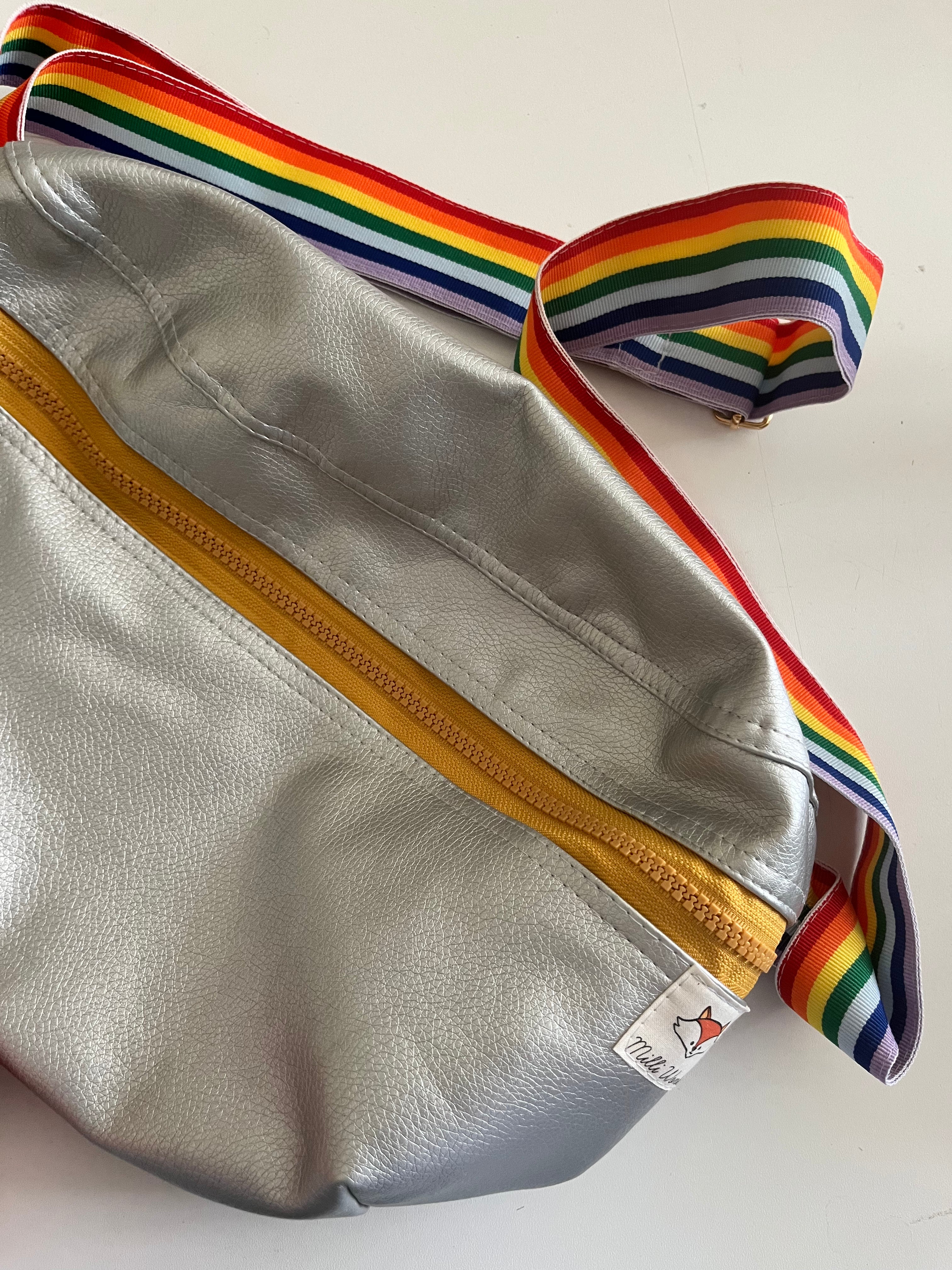 Crossbodybag Silber (vegan) - Milli Wonka