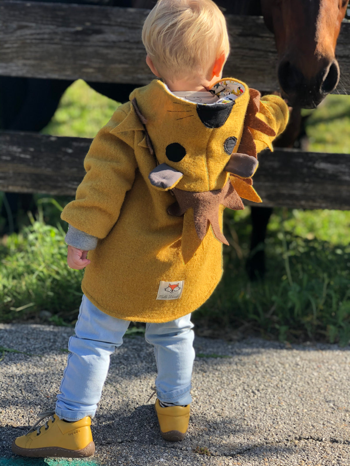 Walkjacke Löwe bis Gr. 104 - Milli Wonka