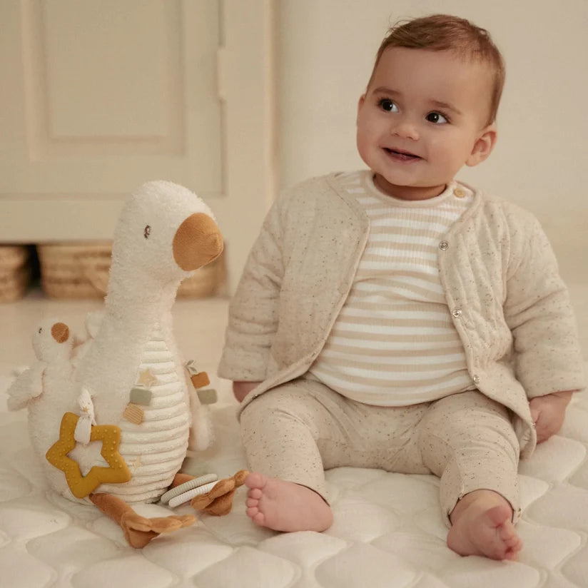 Little Dutch Aktivitäten-Kuscheltier Gans (Little Goose) – Der perfekte erste Spielgefährte