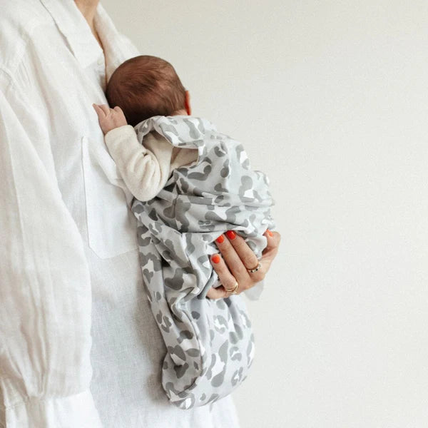Babyschlafsack 1,0 TOG - Leo grau versch. Längen - emma & noah