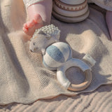 Rassel „Henny der Igel – Himmelblau“ - Babybello