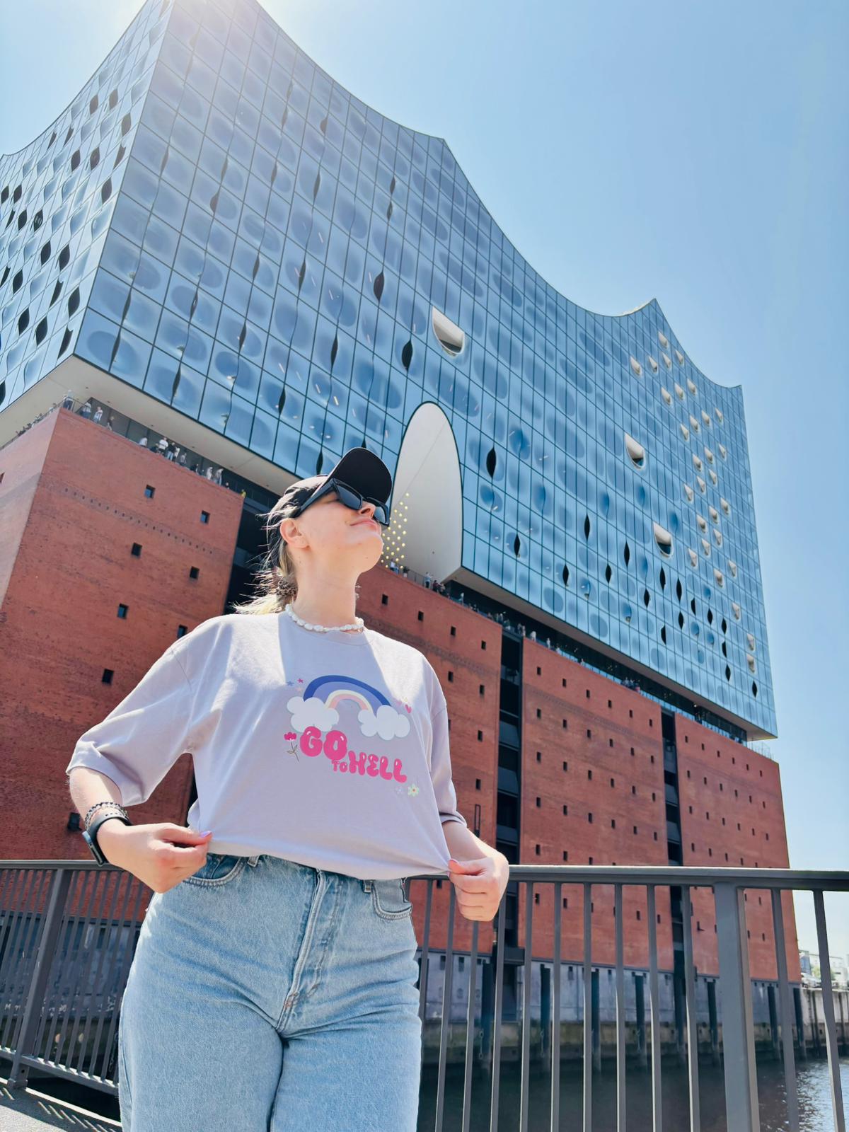 Oversized T-Shirt "Go To Hell" - One Sweater