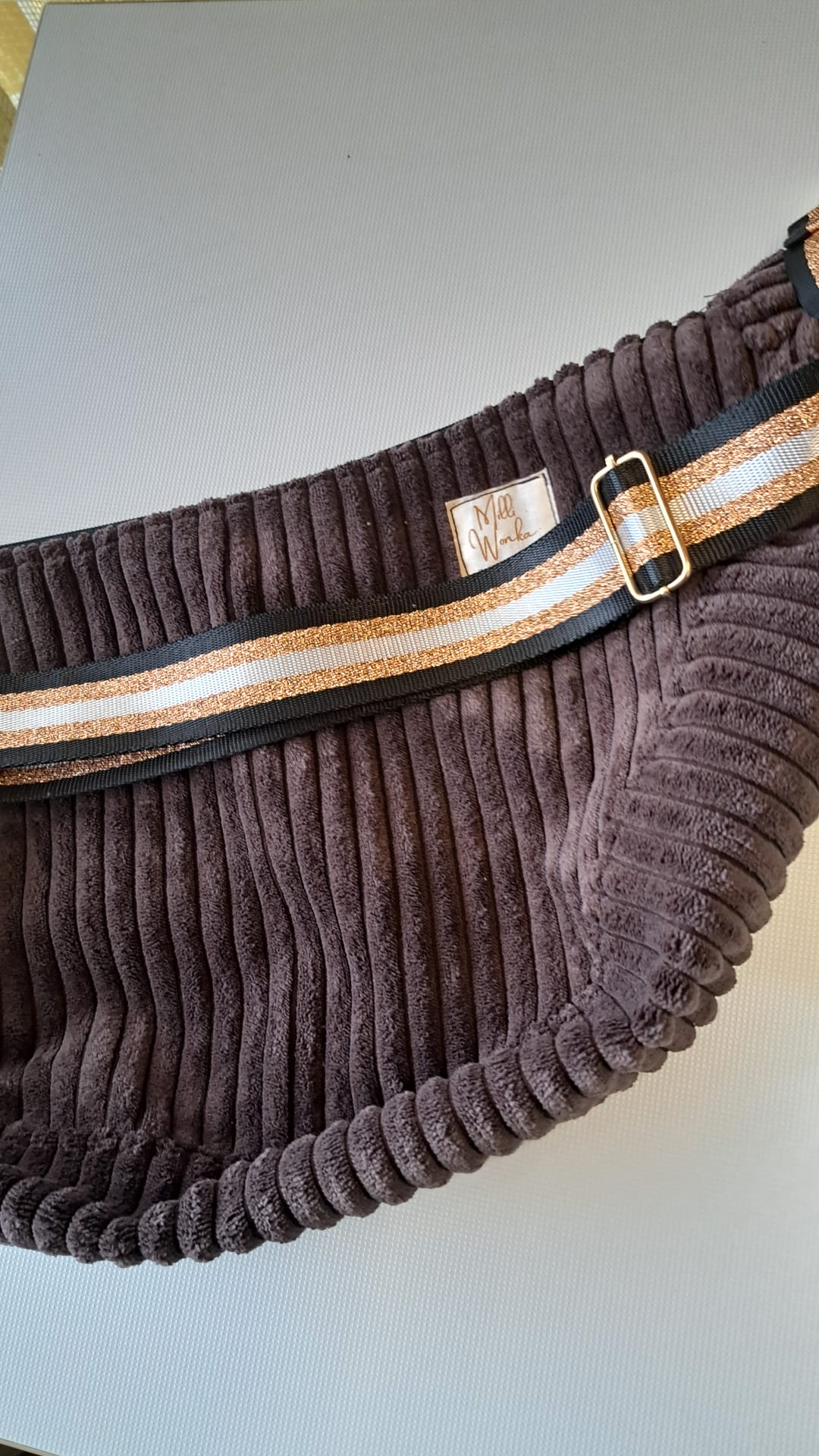 Moon Bag aus Cord - Milli Wonka