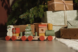 Weihnachtliche Eisenbahn mit Steck-Formen - LITTLE DUTCH